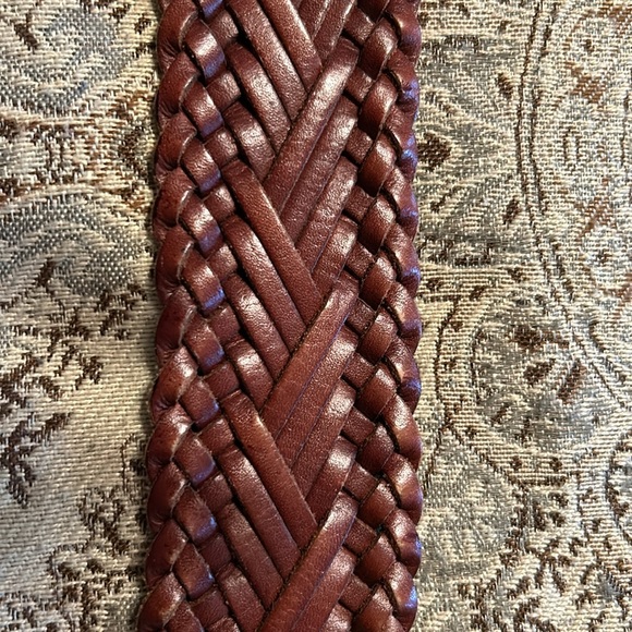 GAP Woven Leather Belt - Picture 4 of 5
